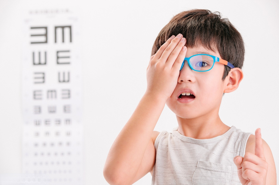 您的眼镜合格吗？定期复查比换眼镜更重要